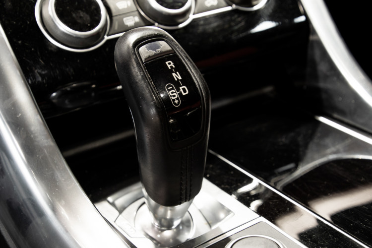 2014 Land Rover Range Rover Sport 36