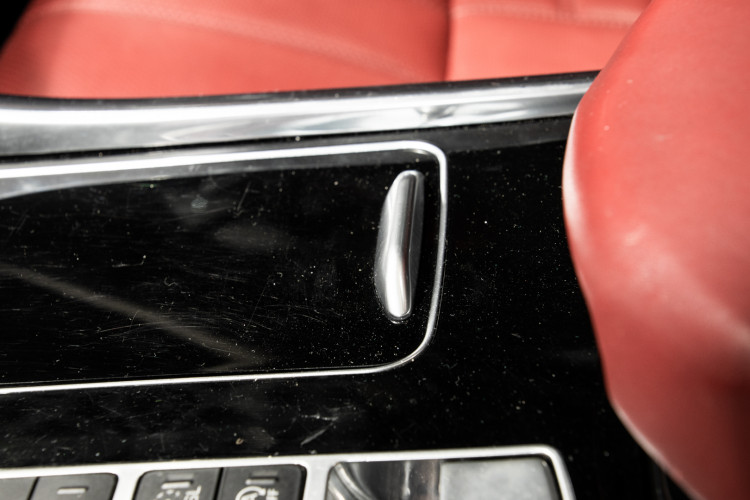 2014 Land Rover Range Rover Sport 38