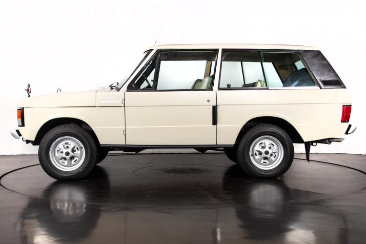 1976 RANGE ROVER 1