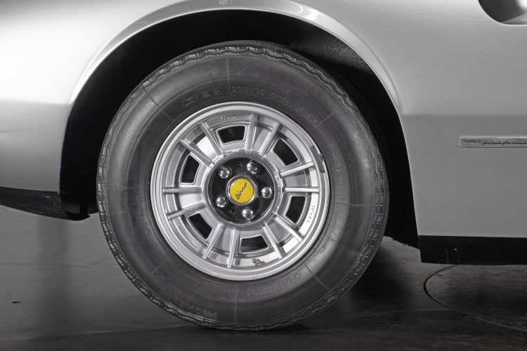 1972 Ferrari Dino 246 GT 9
