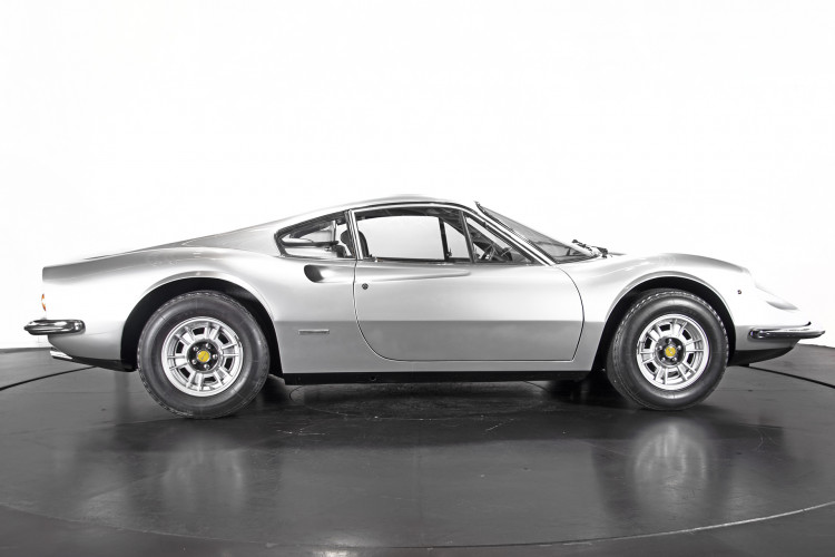 1972 Ferrari Dino 246 GT 18
