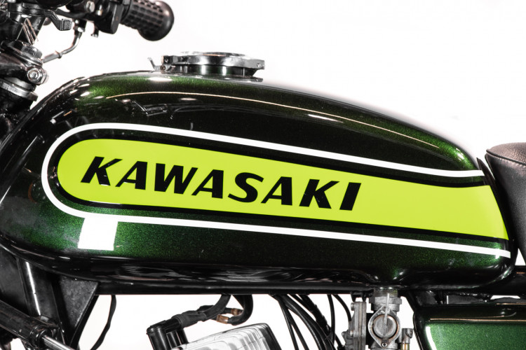 1974 Kawasaki Mach IV 750 9