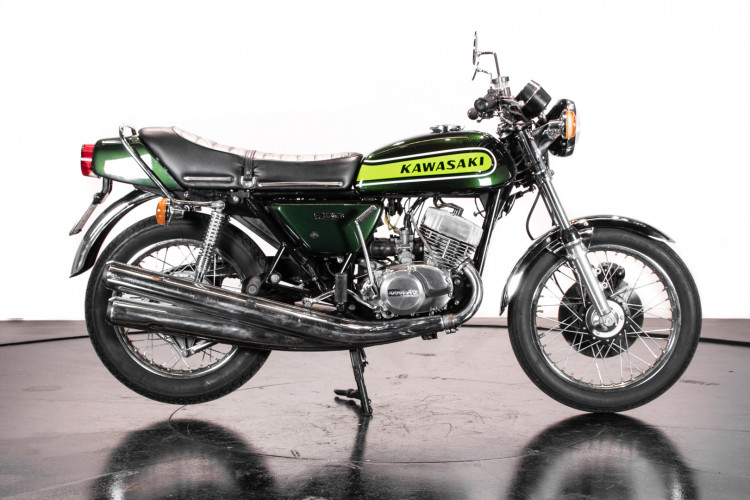 1974 Kawasaki Mach IV 750 3