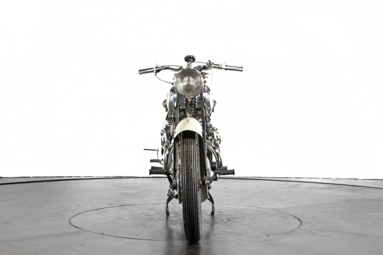 1947 Taurus 250 Bitubo 2