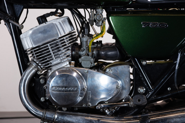 1974 Kawasaki Mach IV 750 28