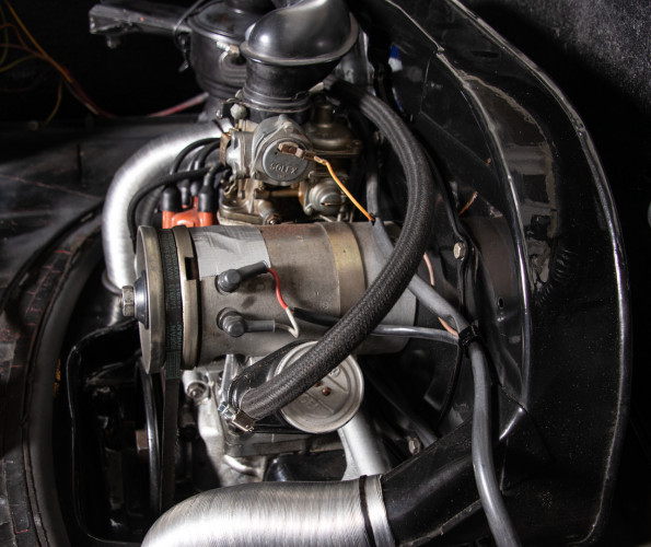 1965 Volkswagen Karmann Ghia 30
