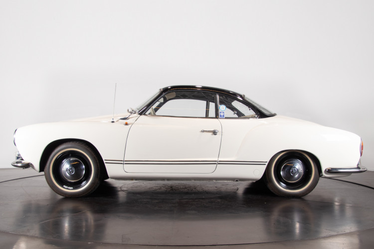 1965 Volkswagen Karmann Ghia 1