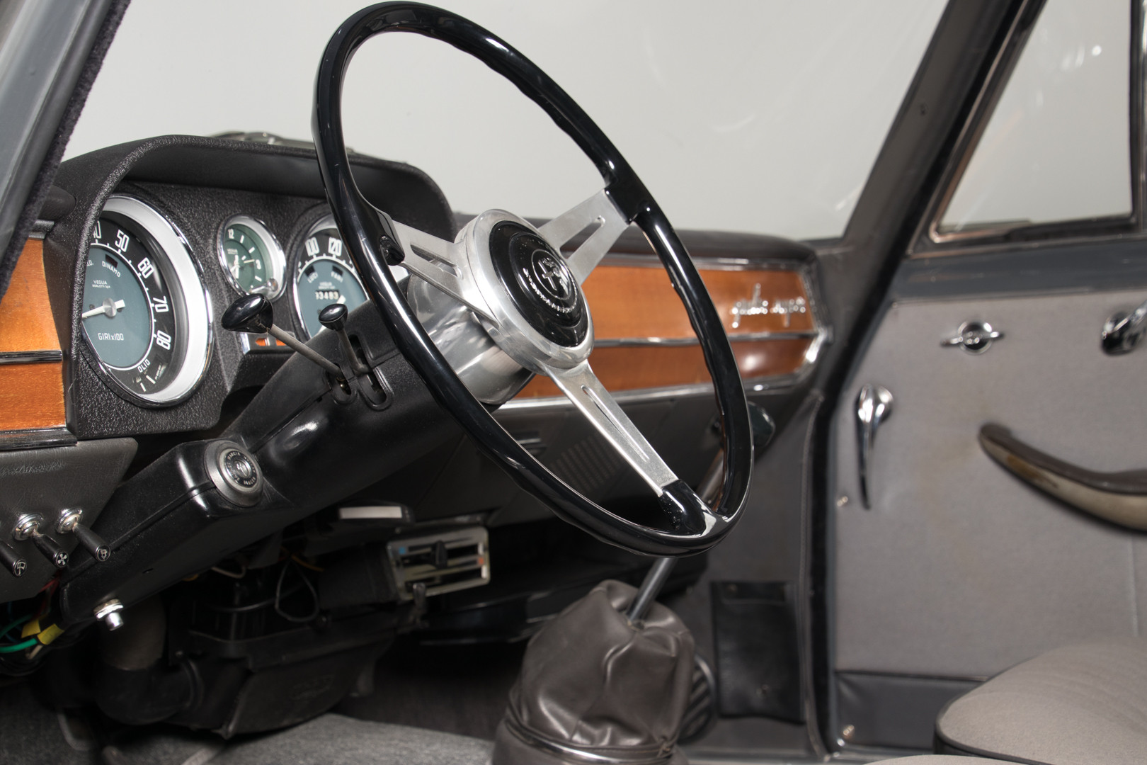 1965 Alfa Romeo Giulia Super 1600 12