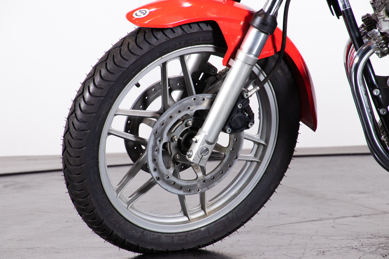1985 Benelli 654 4S Sport 10