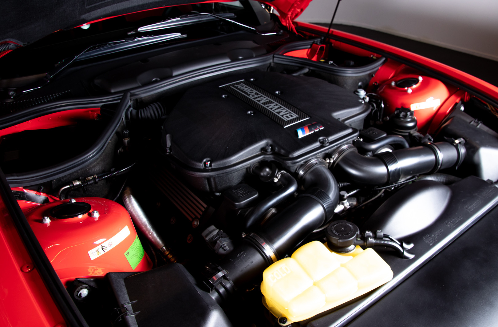 2003 BMW Z8 37