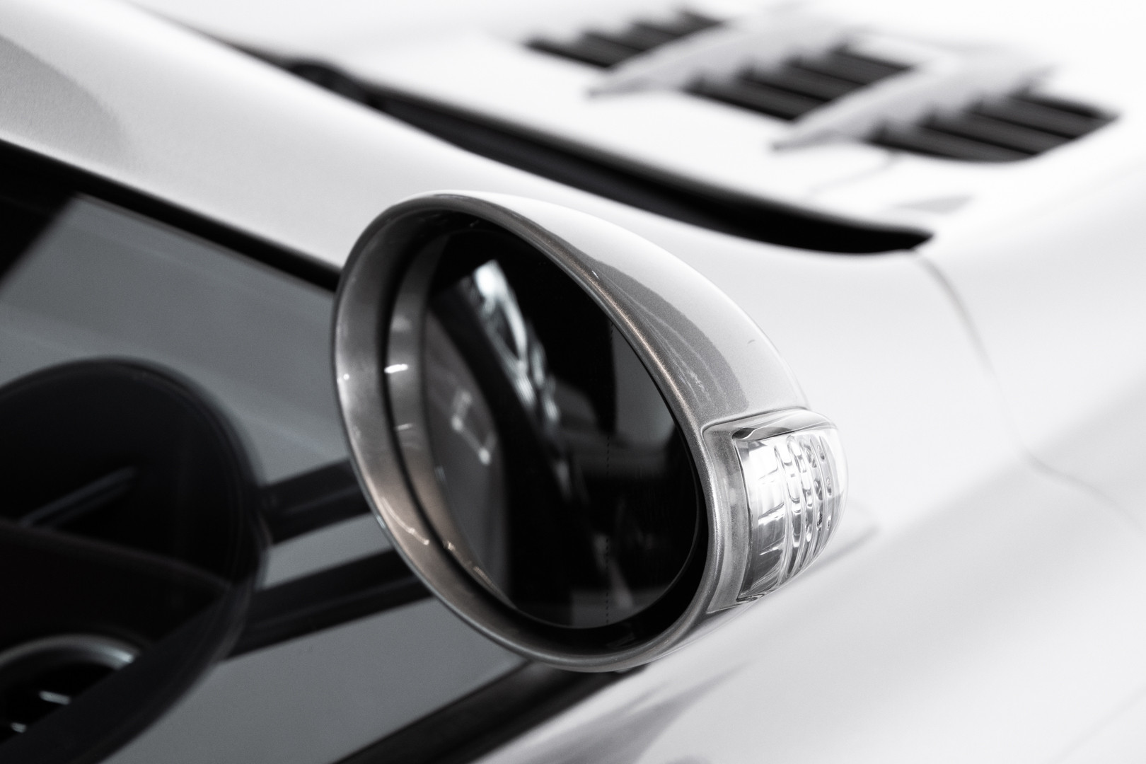 2004 Mercedes-Benz SLR McLaren 14
