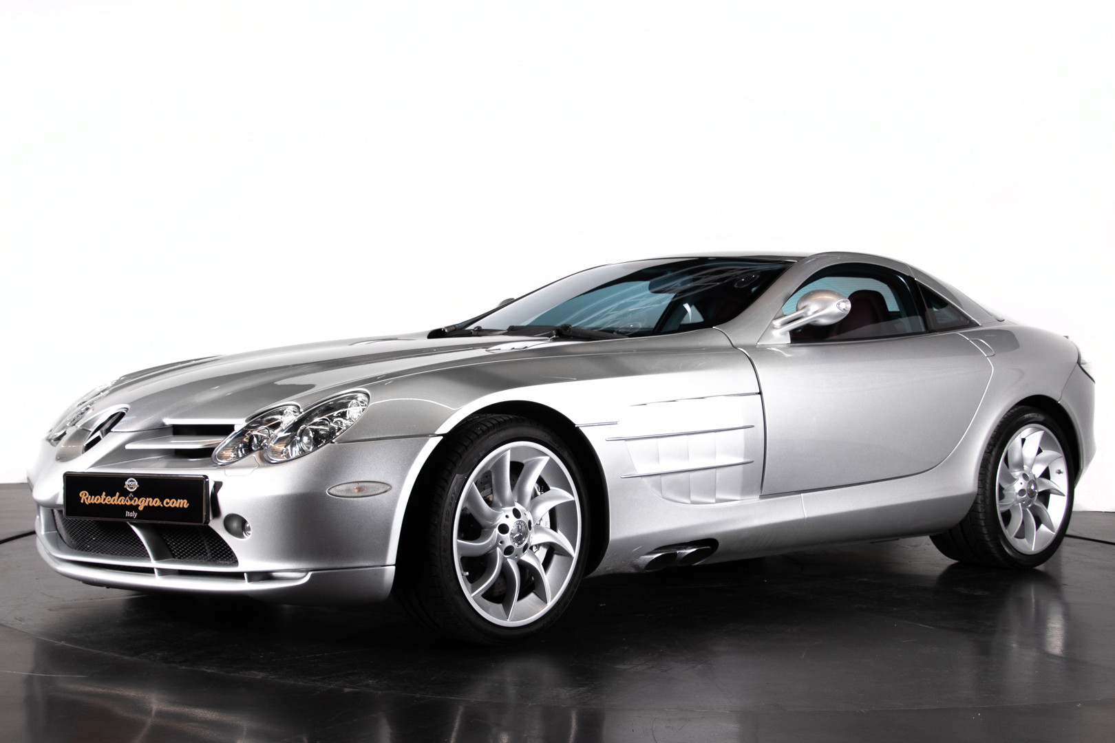 2004 Mercedes-Benz SLR McLaren 2