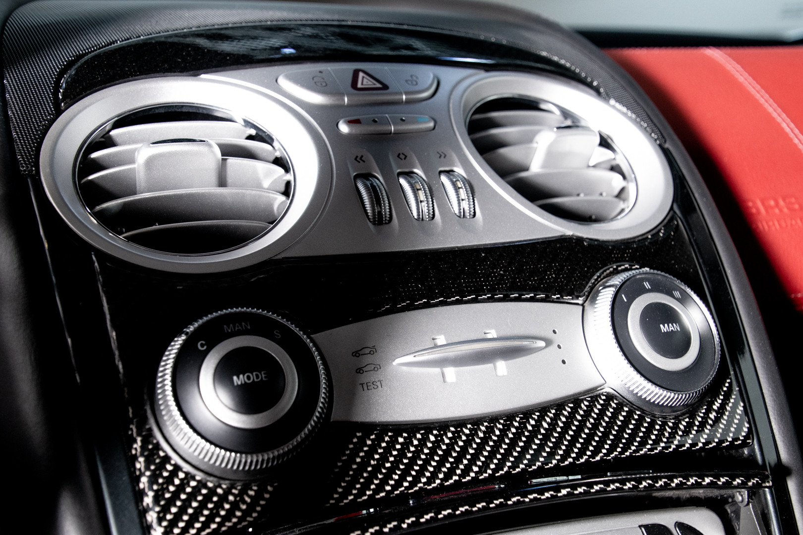 2004 Mercedes-Benz SLR McLaren 54