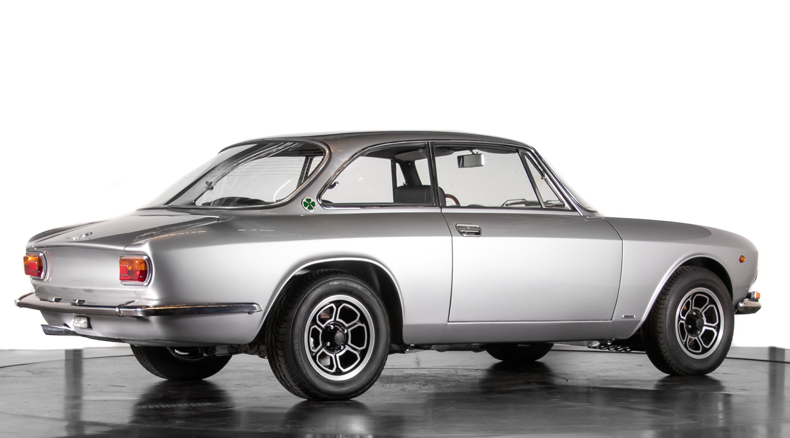 1968 Alfa Romeo GT Veloce 1750 - 1° Serie 6