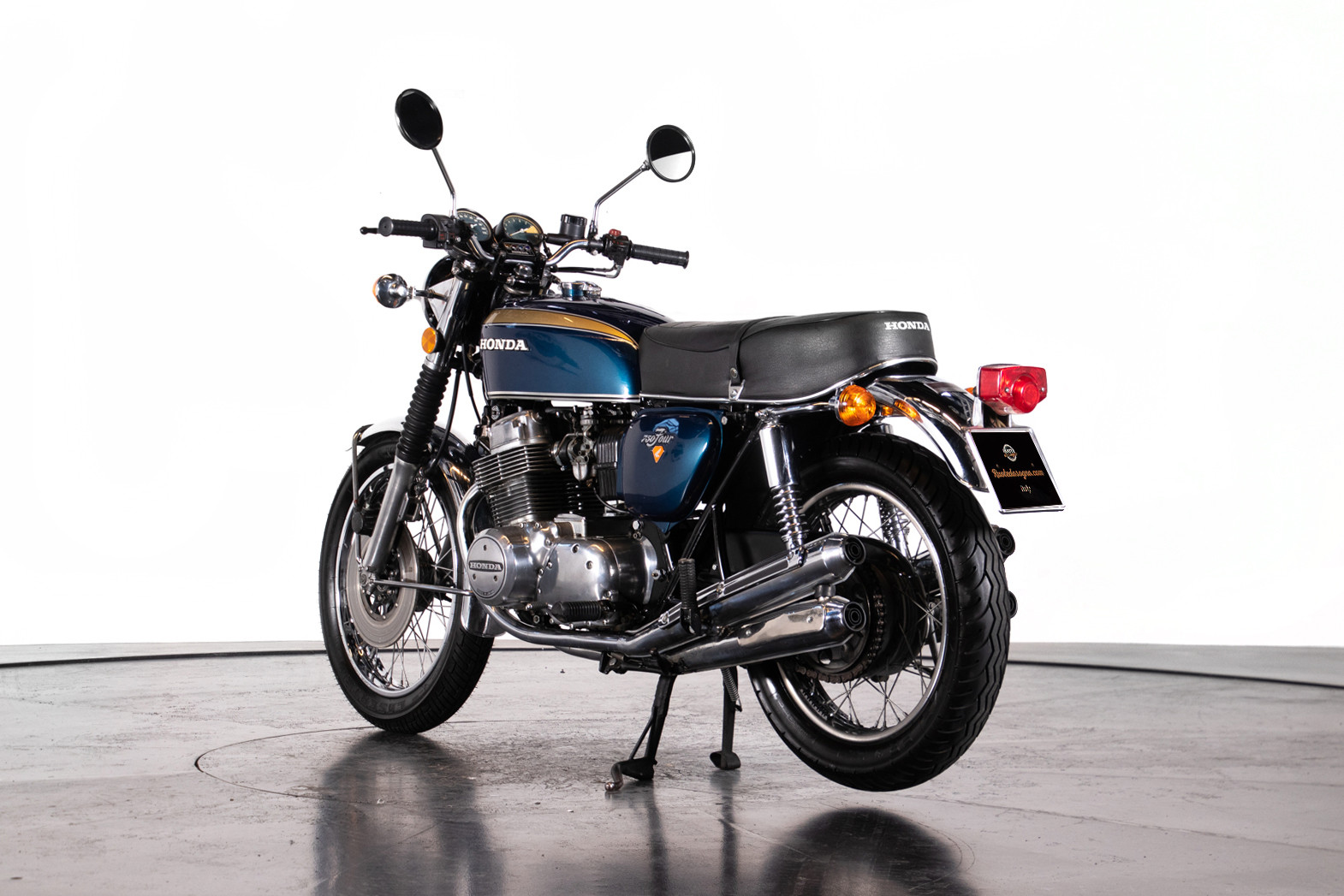 1972 HONDA CB 750 FOUR 2