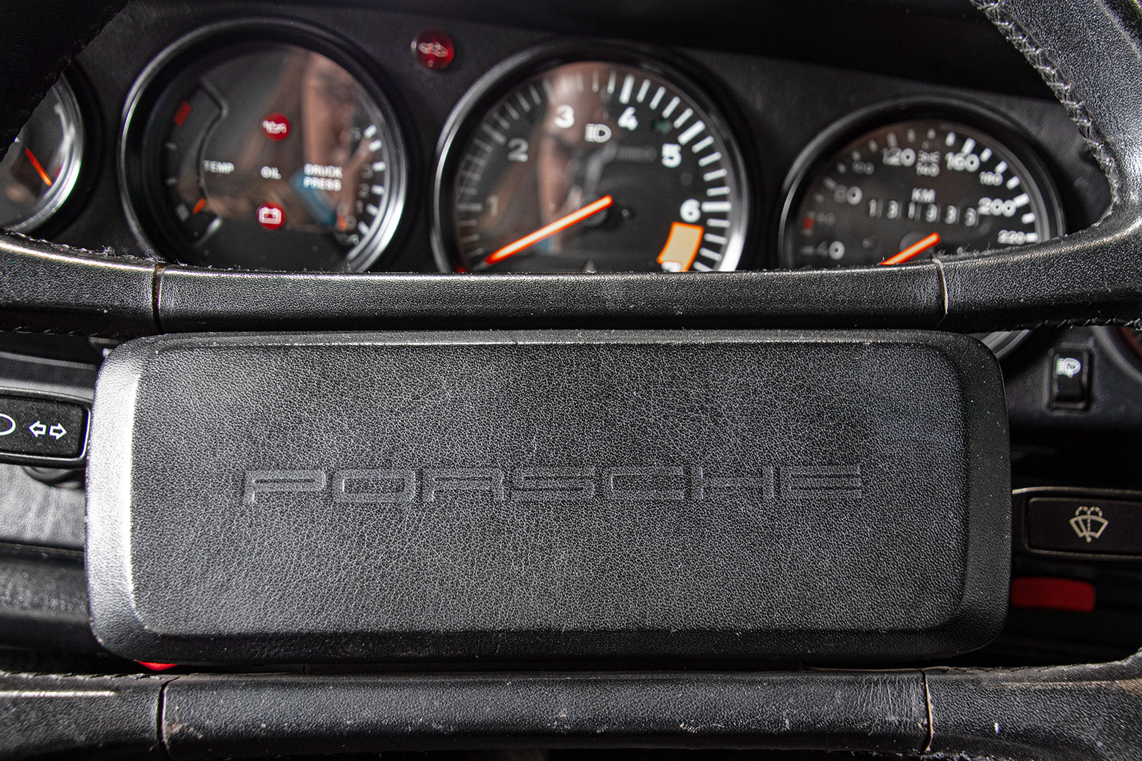 1986 Porsche 911 3.2 Cabrio 30