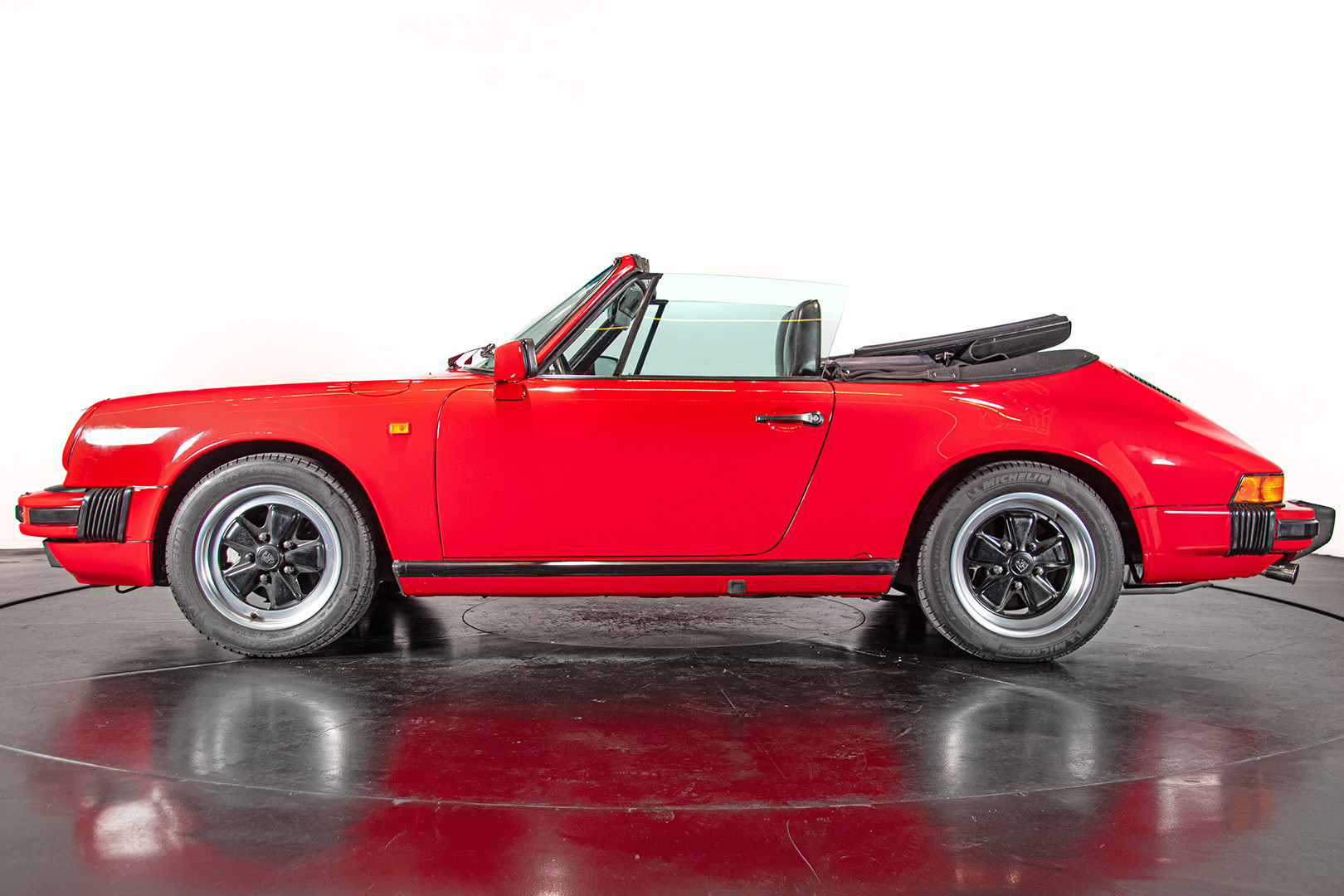 1986 Porsche 911 3.2 Cabrio 7