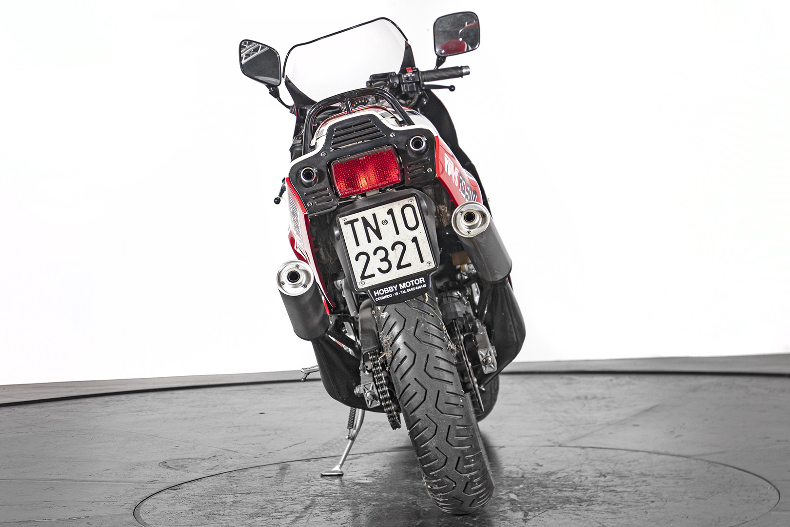 1984 YAMAHA RD 500 V4 8