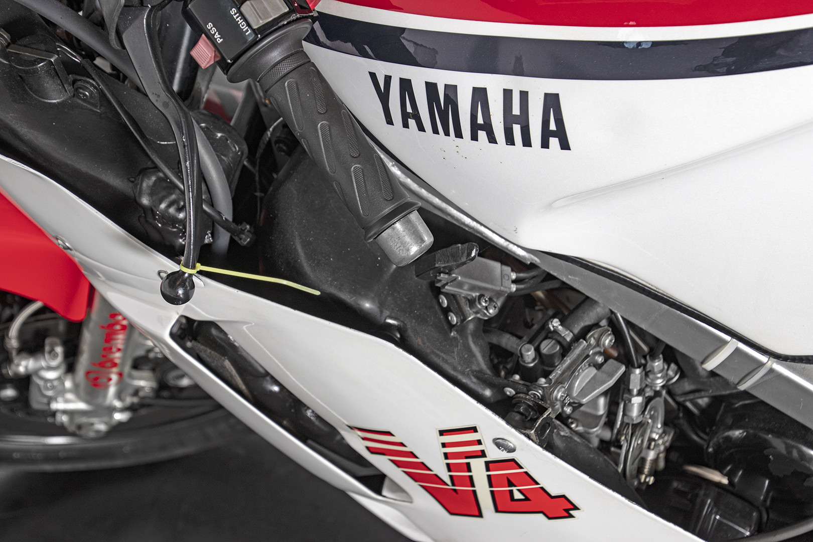 1984 YAMAHA RD 500 V4 17