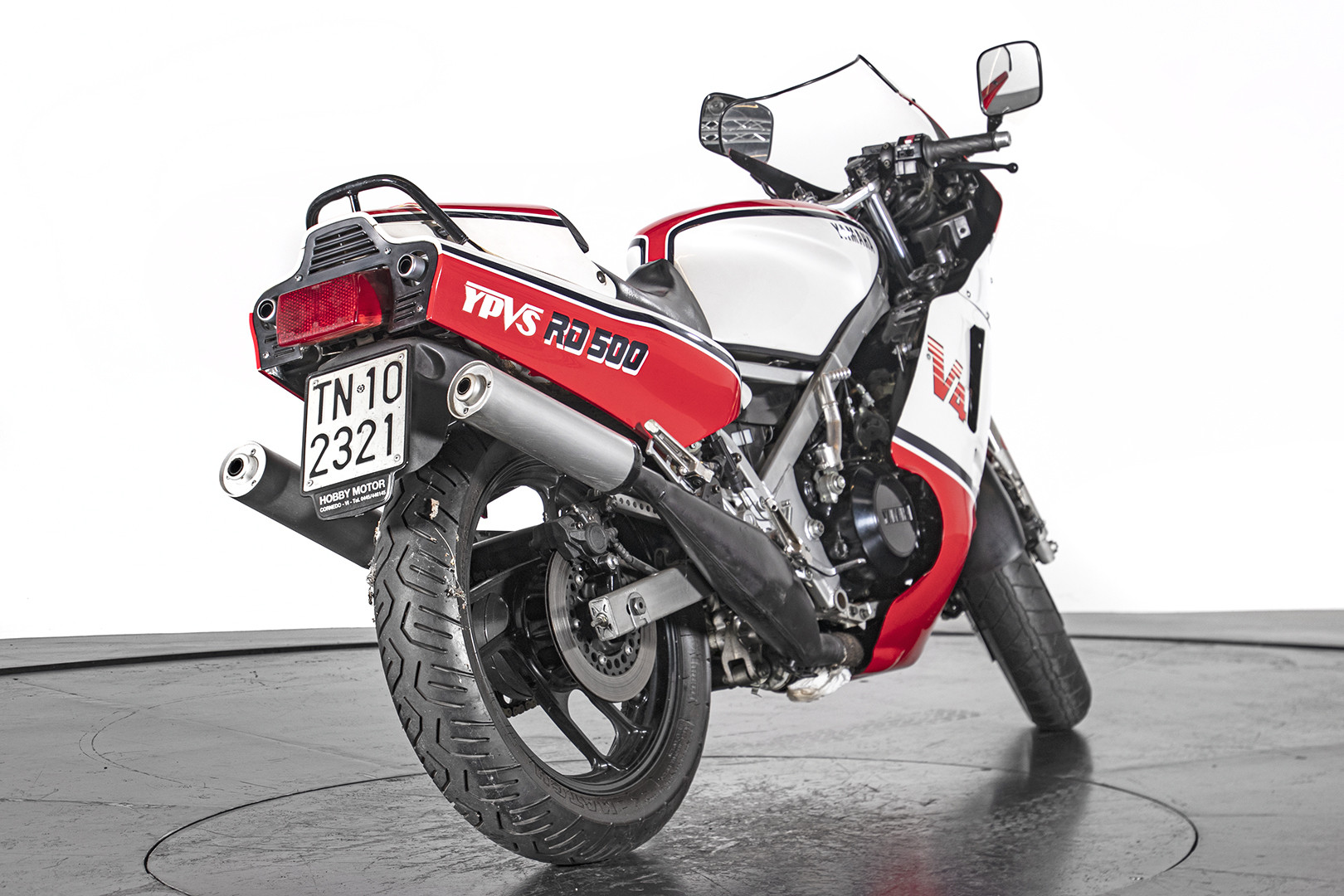 1984 YAMAHA RD 500 V4 2