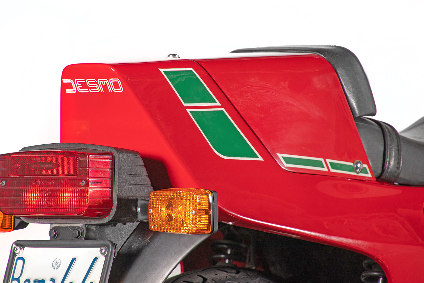 1983 Ducati 900 MIKE HAILWOOD REPLICA 9