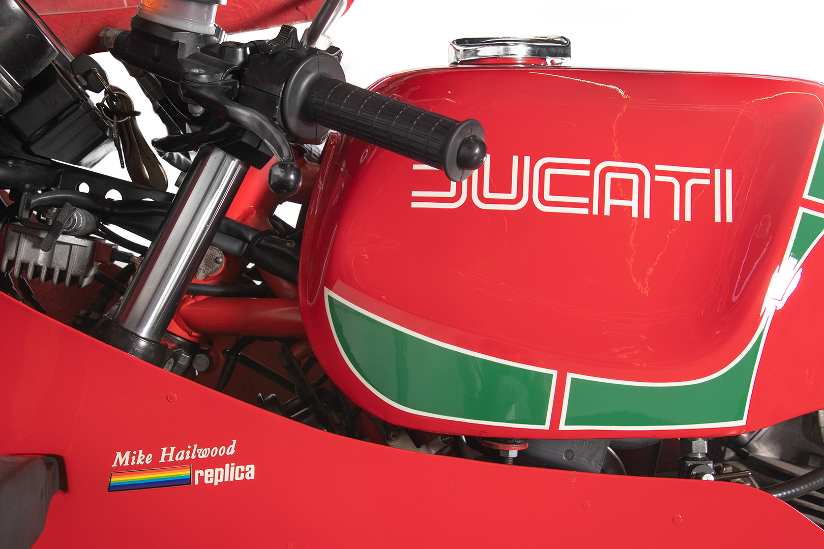 1983 Ducati 900 MIKE HAILWOOD REPLICA 14