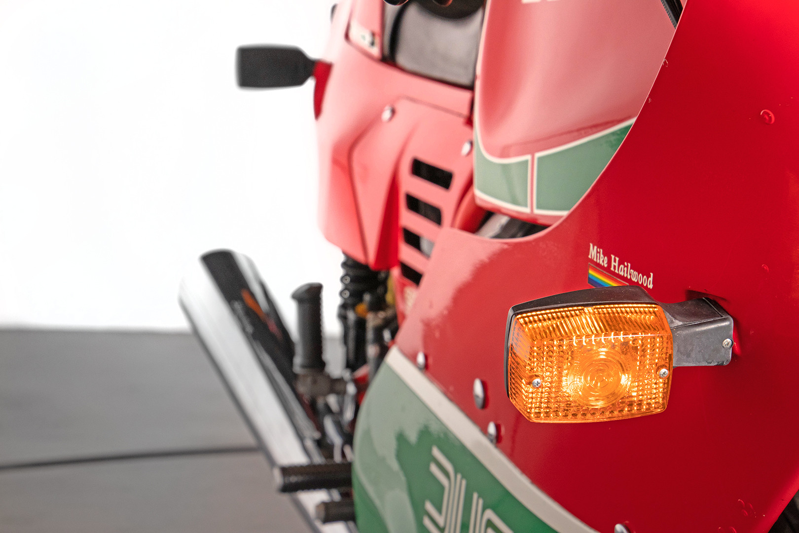 1983 Ducati 900 MIKE HAILWOOD REPLICA 16