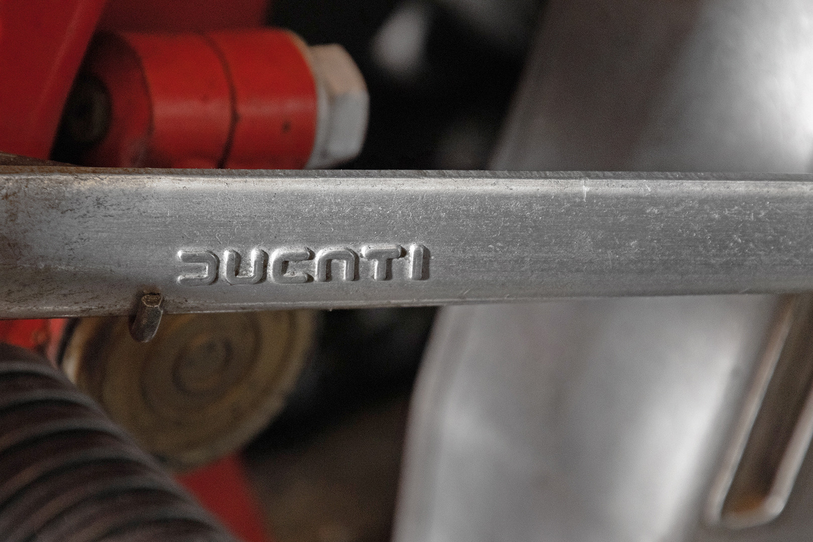 1983 Ducati 900 MIKE HAILWOOD REPLICA 25