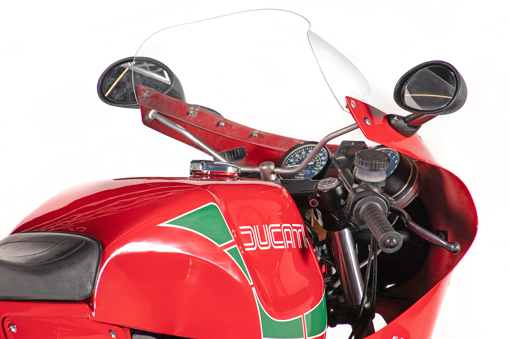1983 Ducati 900 MIKE HAILWOOD REPLICA 8