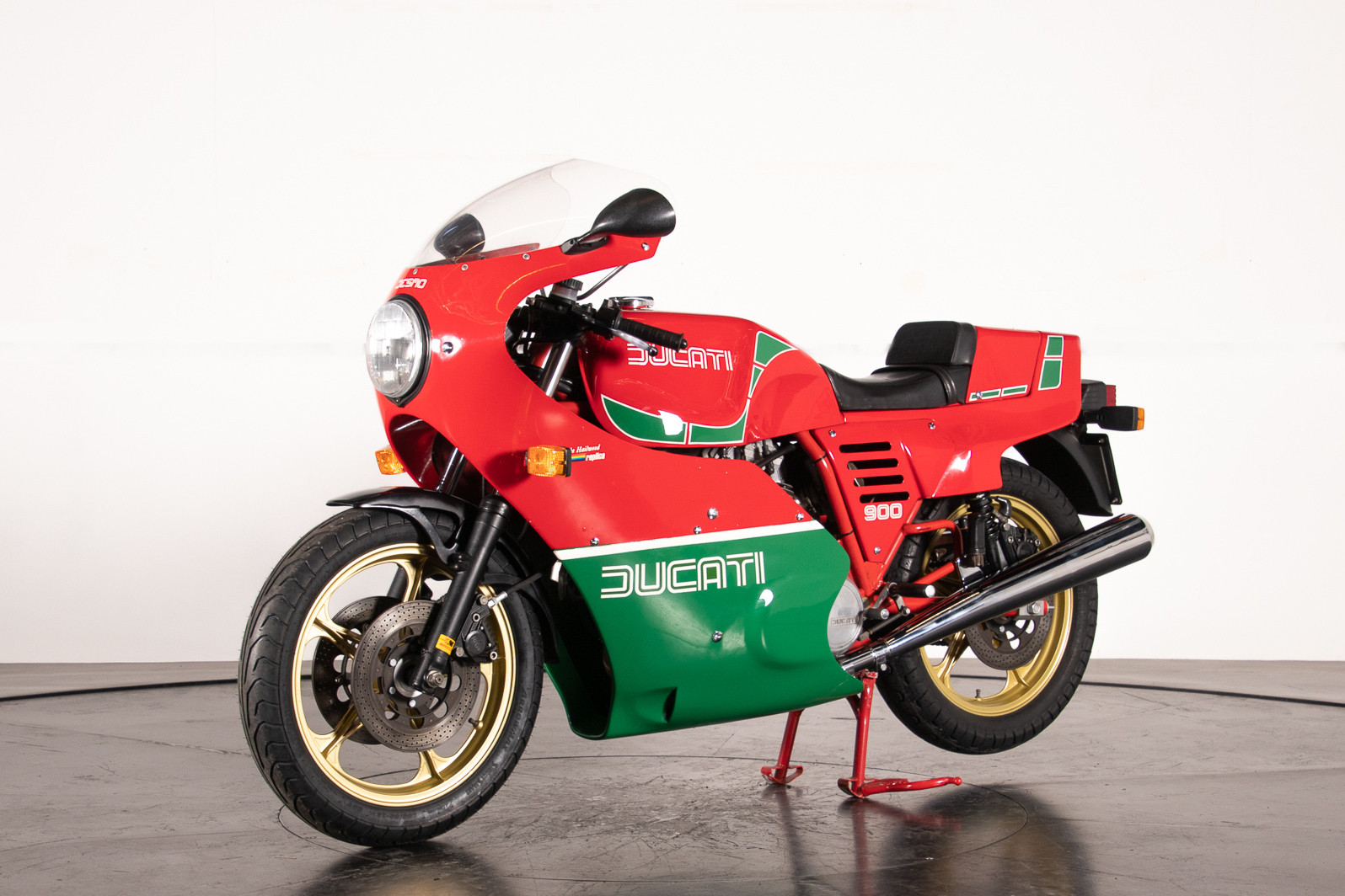 1983 Ducati 900 MHR 0