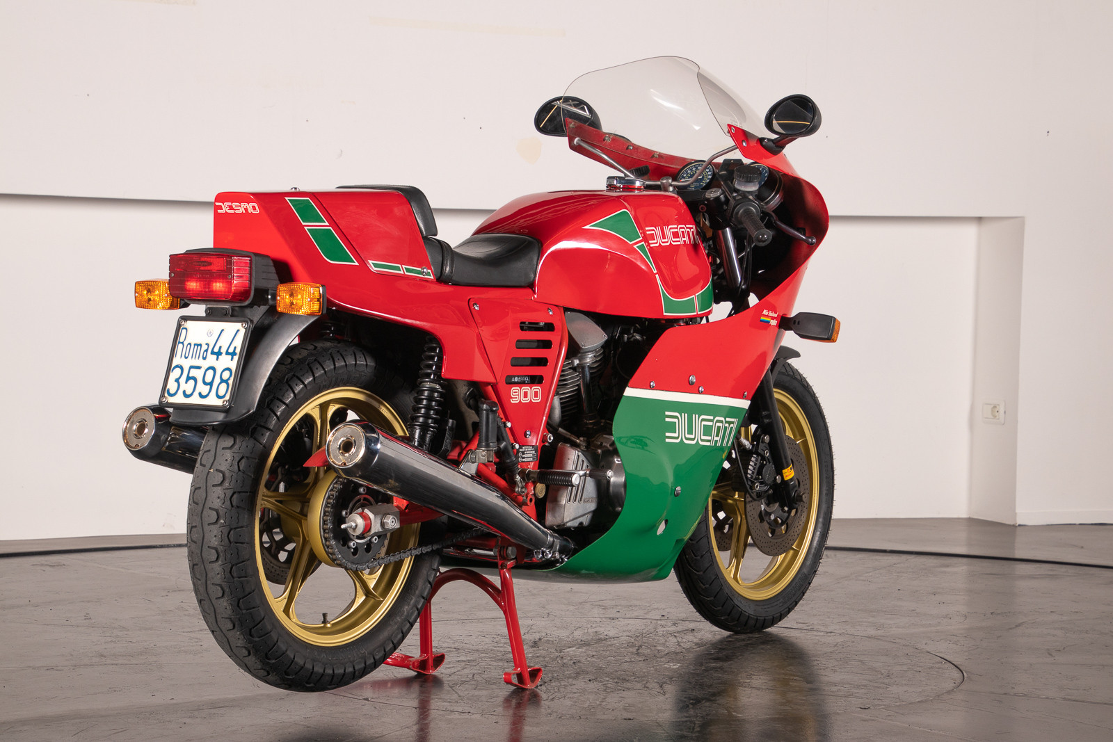 1983 Ducati 900 MHR 25