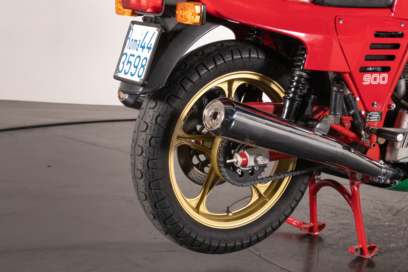 1983 Ducati 900 MHR 5