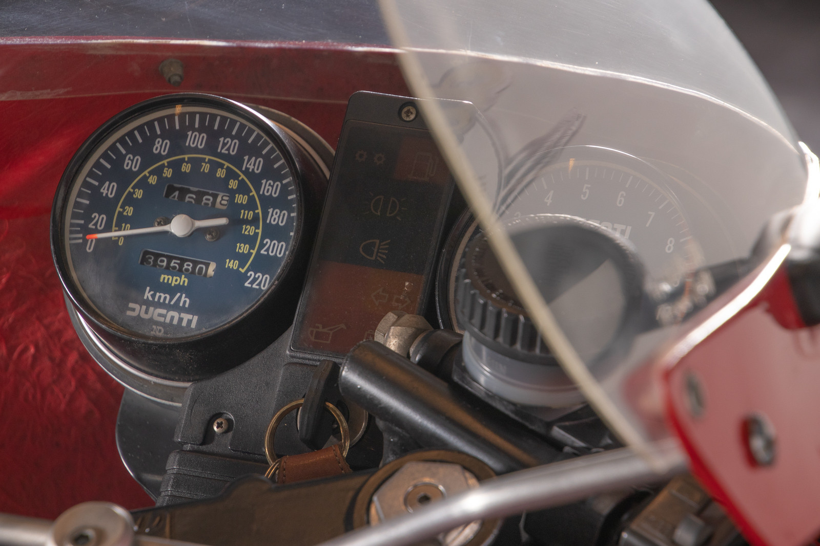 1983 Ducati 900 MHR 31