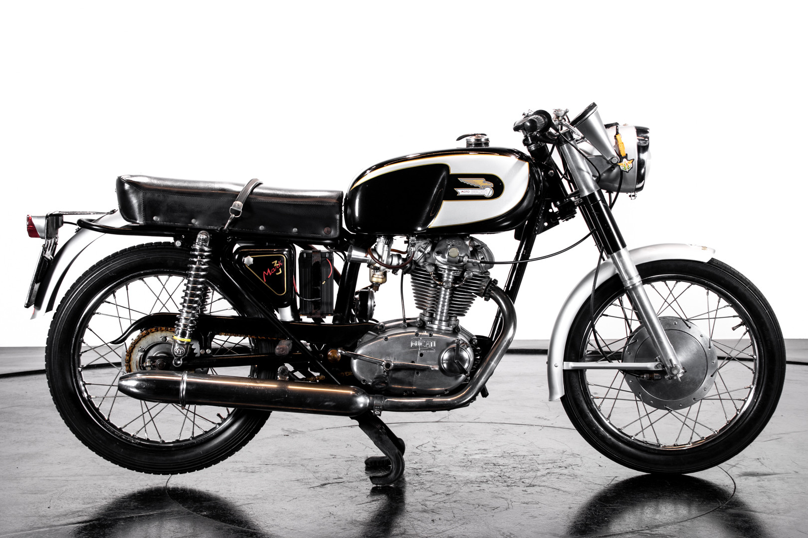 1969 DUCATI MECCANICA 250 GT 1