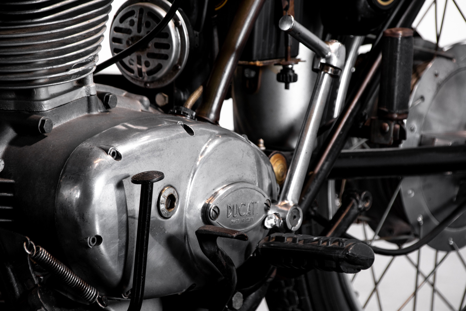 1969 DUCATI MECCANICA 250 GT 6