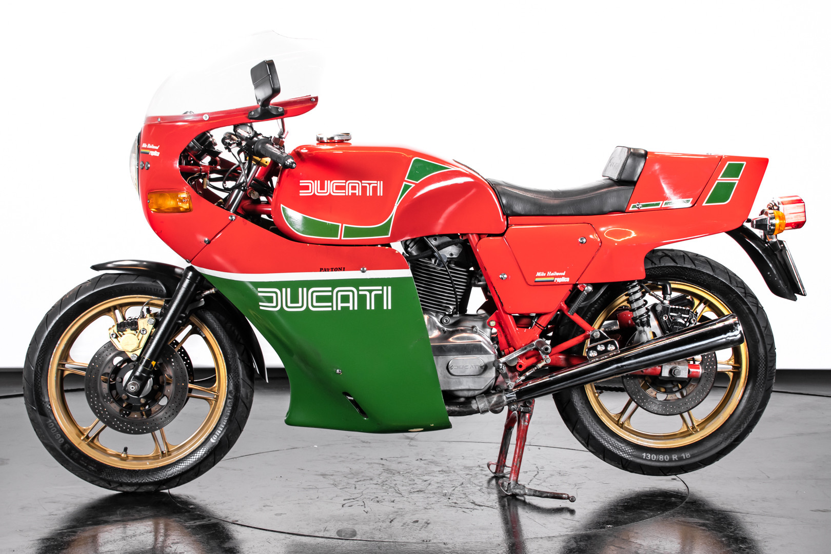 1983 Ducati 900 Mike Hailwood Replica 0