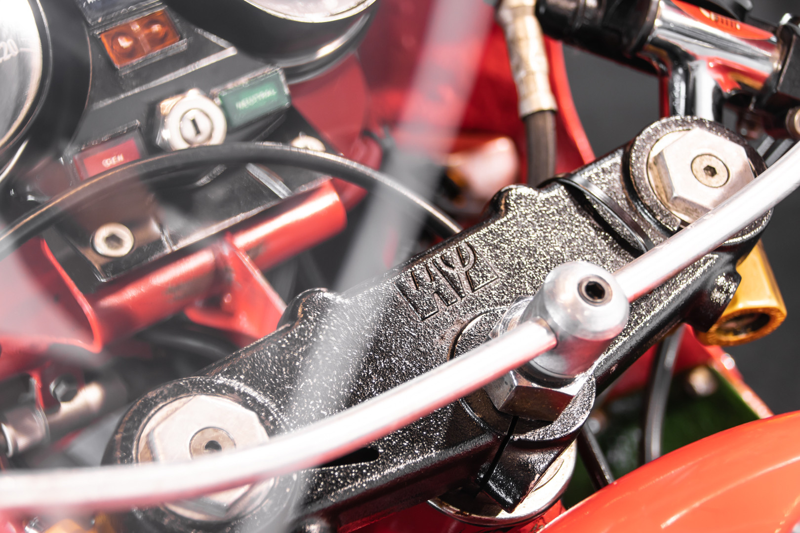 1983 Ducati 900 Mike Hailwood Replica 26