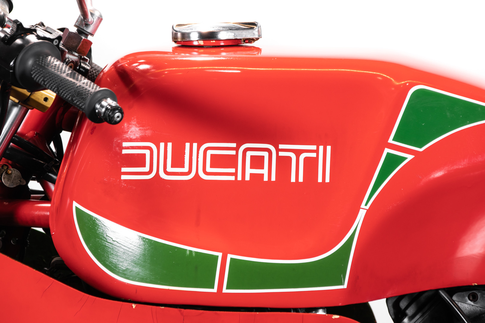 1983 Ducati 900 Mike Hailwood Replica 8