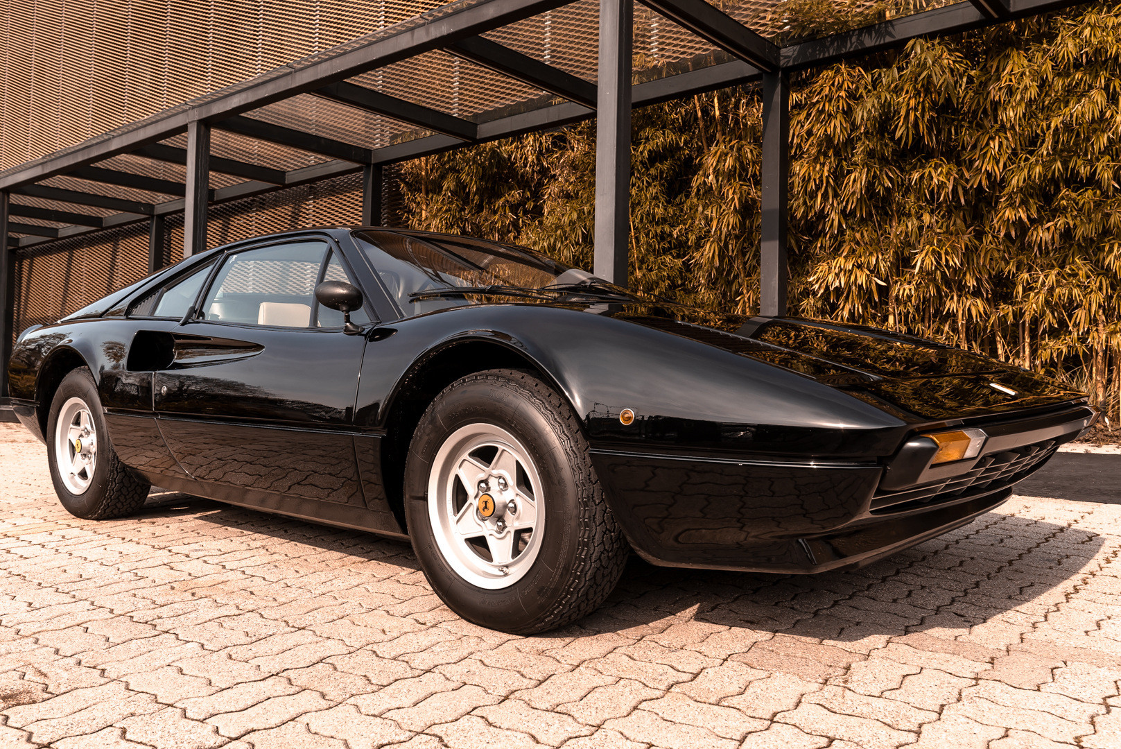 1980 Ferrari 208 GTB Carburatori 8