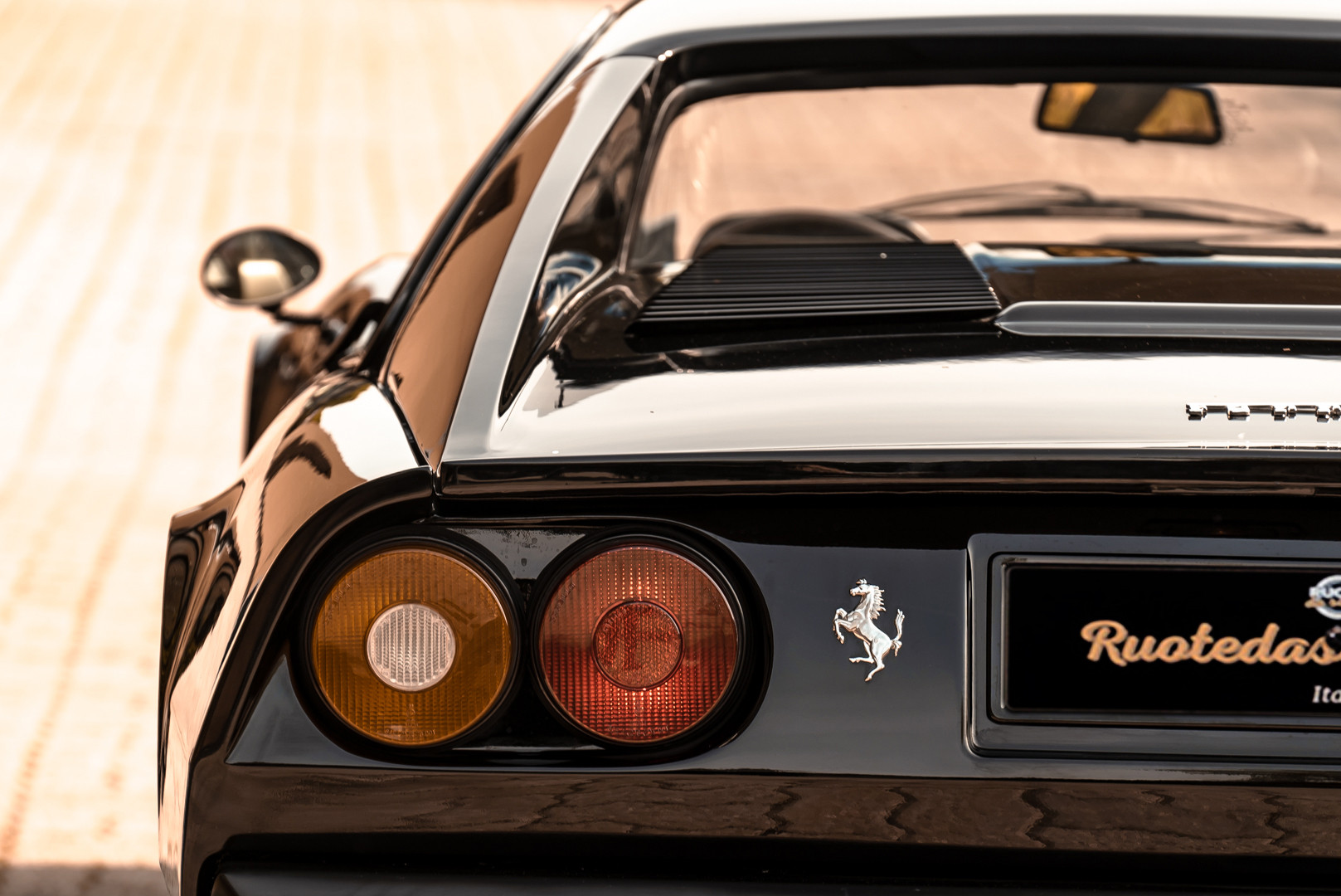 1980 Ferrari 208 GTB Carburatori 24