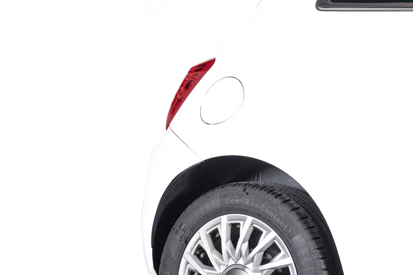 2017 FIAT 500 10