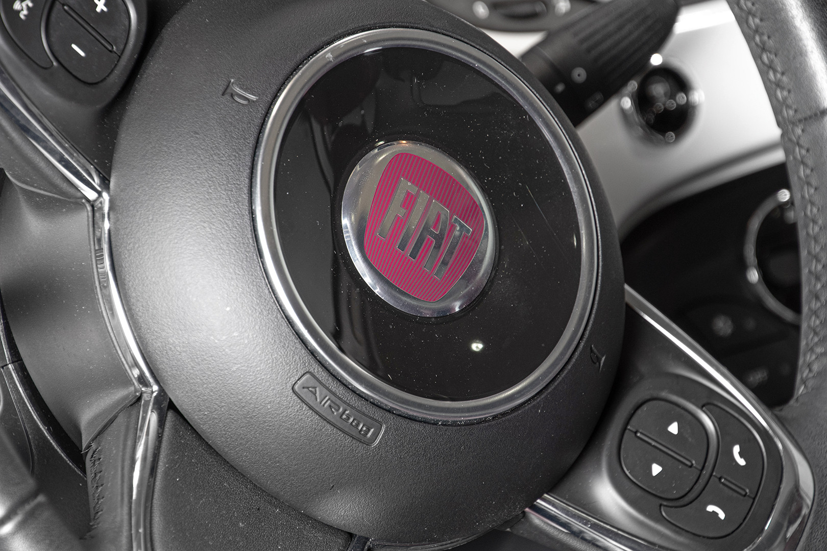 2017 FIAT 500 17