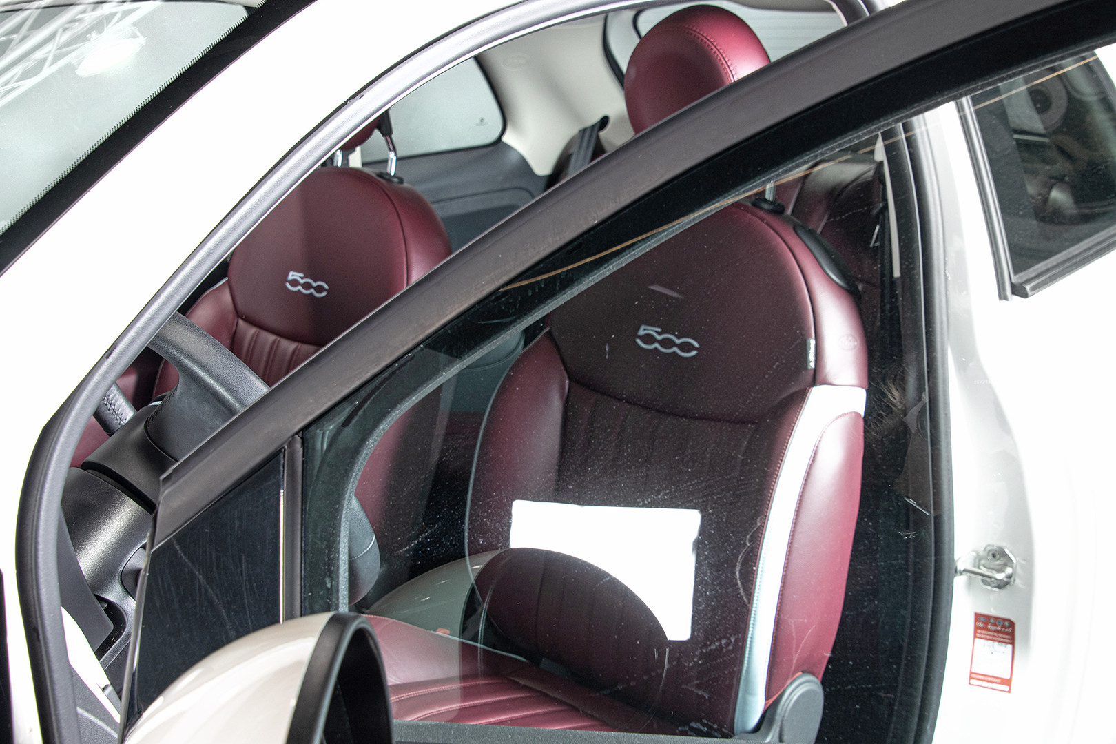2017 FIAT 500 19
