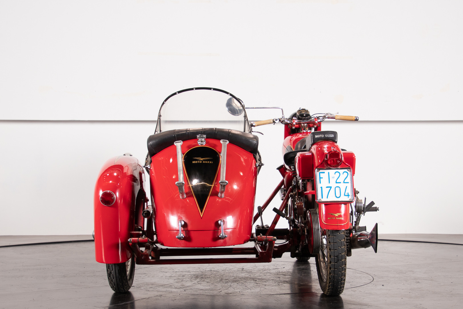 moto guzzi with sidecar