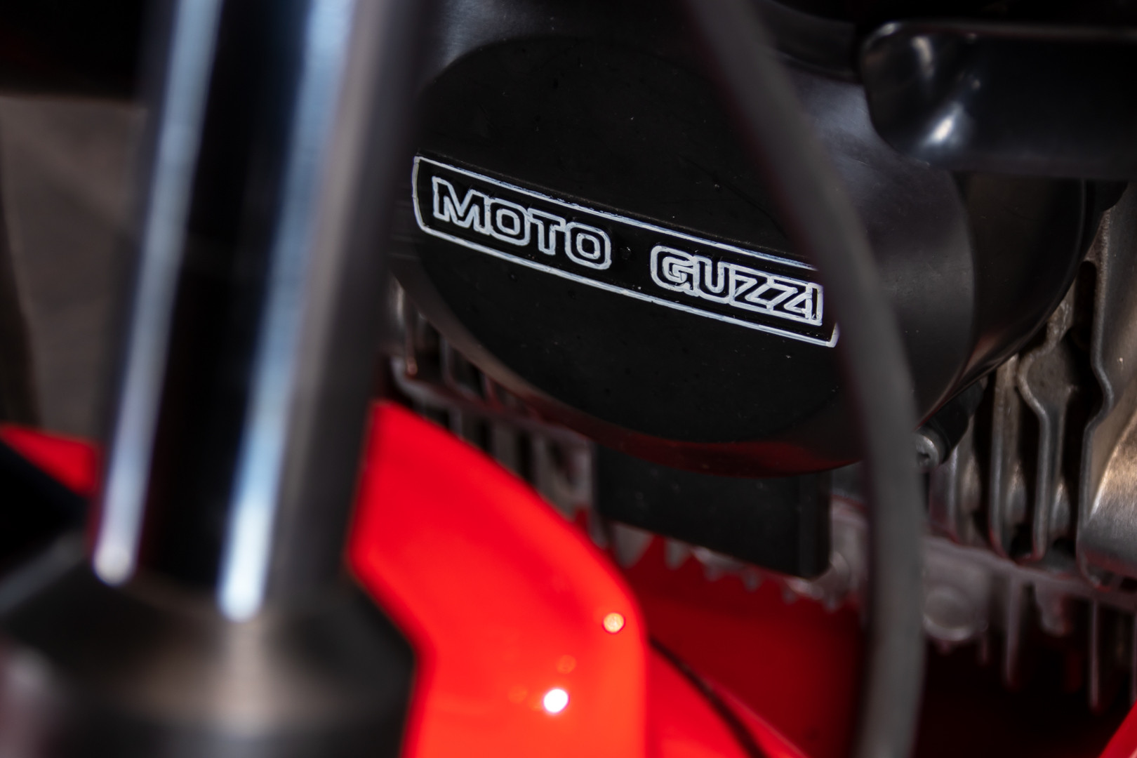 1985 Moto Guzzi le mans 1000 10