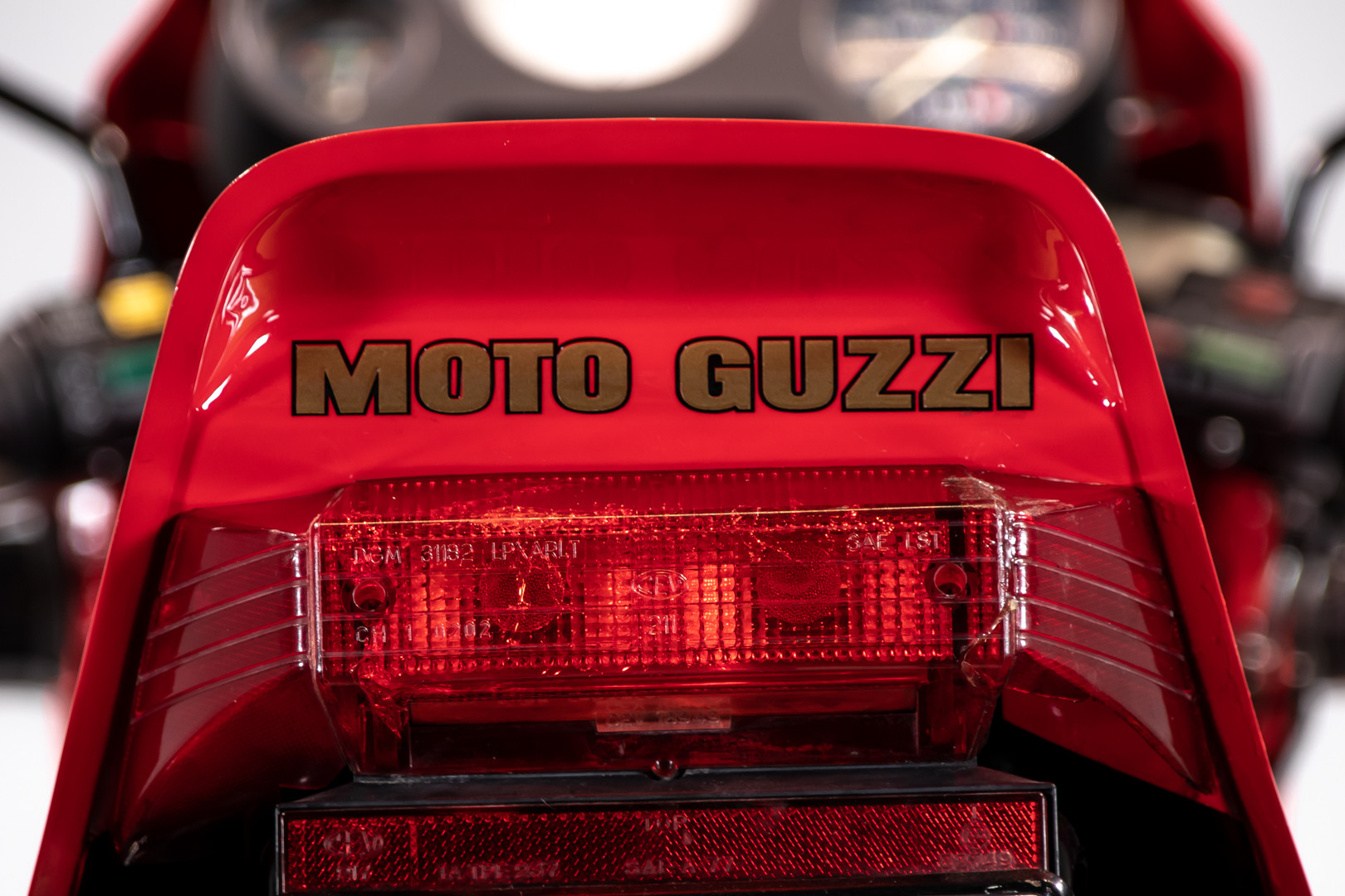 1985 Moto Guzzi le mans 1000 28