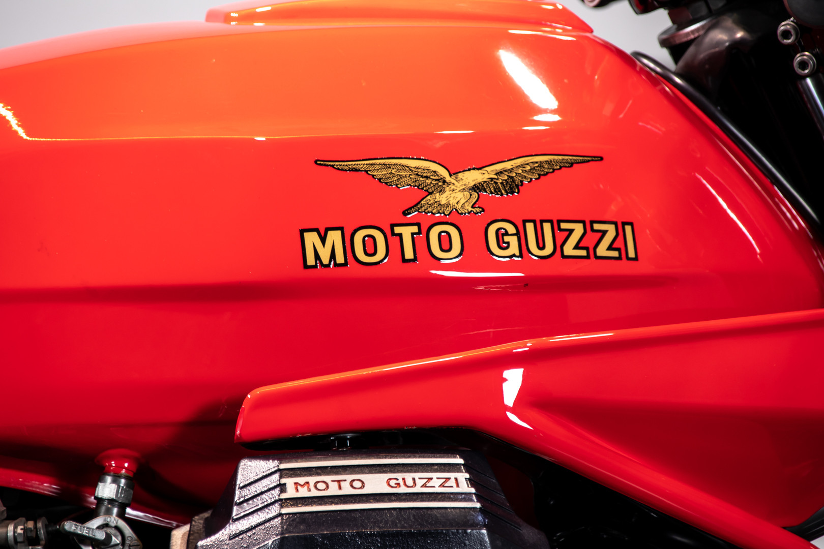 1985 Moto Guzzi le mans 1000 25