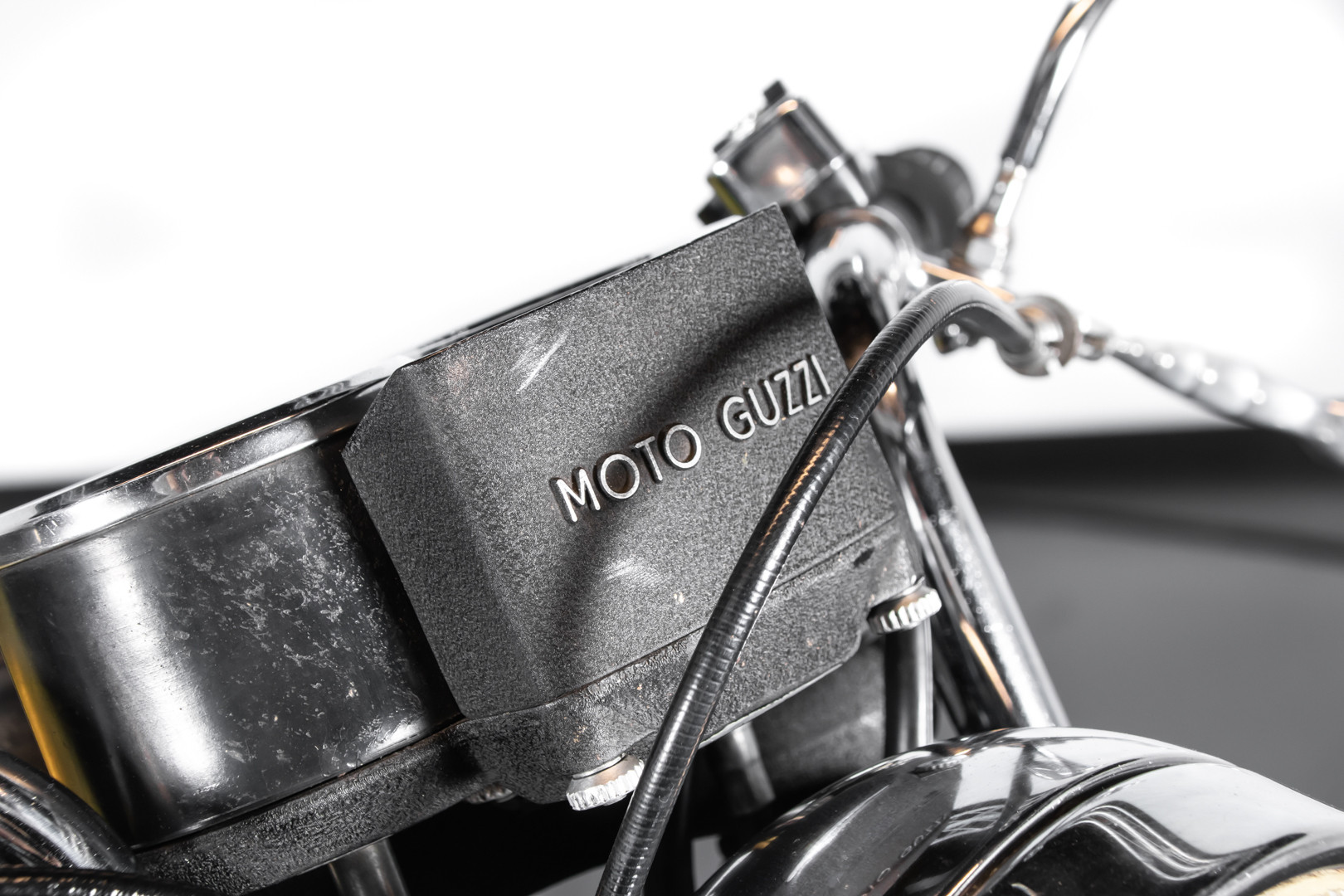 1972 Moto Guzzi V7 Sport Telaio Rosso 28