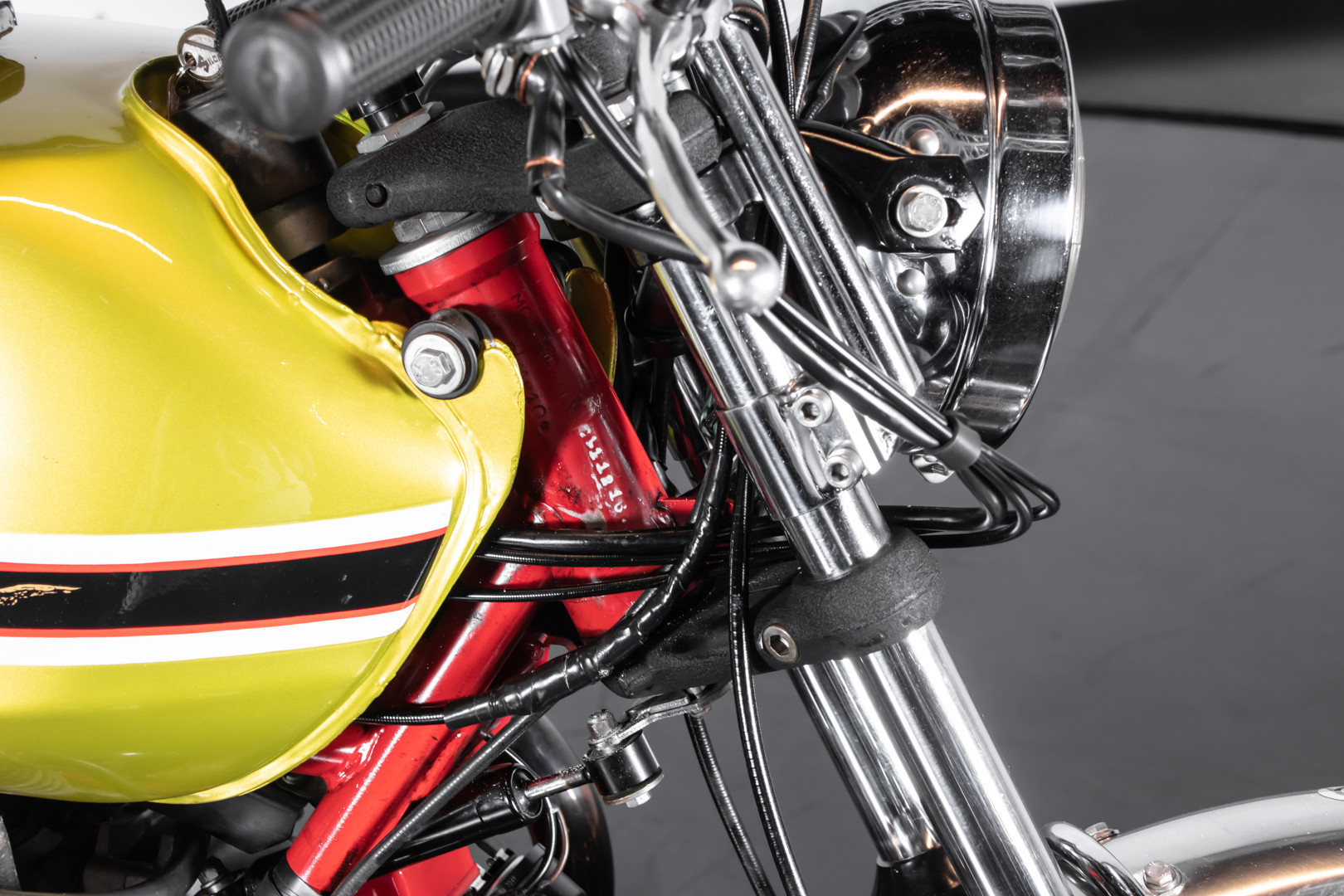 1972 Moto Guzzi V7 Sport Telaio Rosso 33