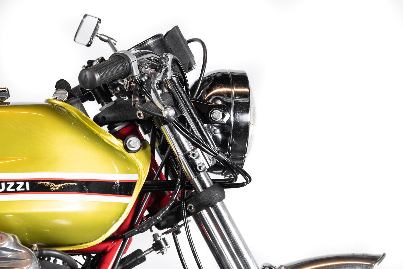 1972 Moto Guzzi V7 Sport Telaio Rosso 9